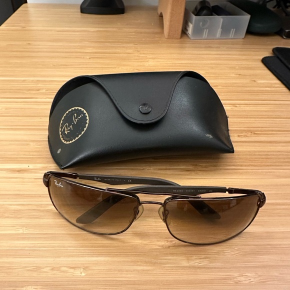 Rayban Aviators - Picture 2 of 2